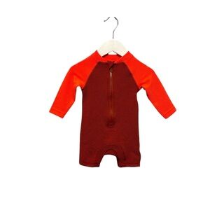 ⭐️ 5/$30 Old Navy Kids Swim Rashguard size 3-6 Months